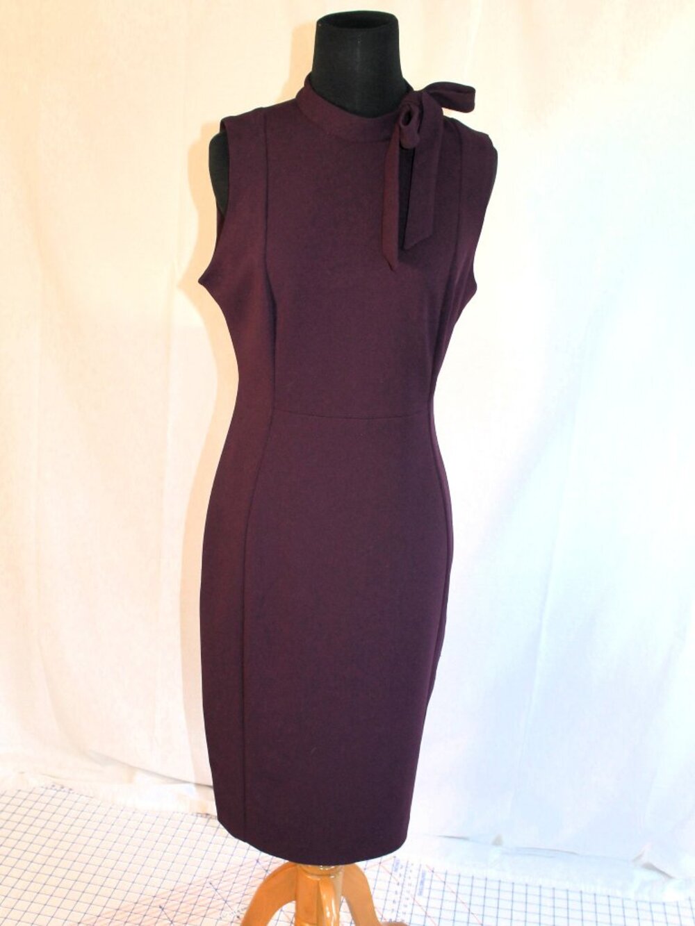 Calvin Klein Plum Fitted Career Dress w/ Bow Size 8